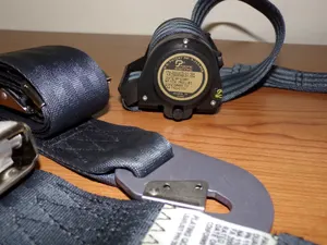 Learjet Aircraft Seatbelt w/ Inertia Reel 2000059-02-104-67 Pacific Scientific